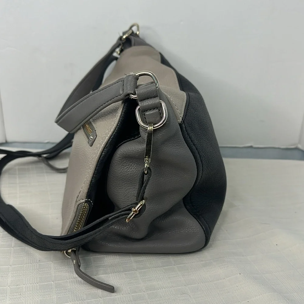 Kate Spade Cobble Hill Toddy in color block Grey/ Black